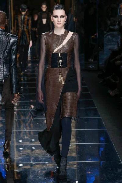 Look 68